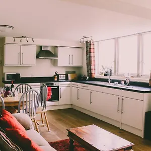 The Garden Apartment. Holiday home Whitby